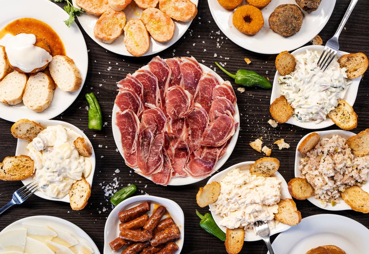 Tapas tradicionales - experiencia en cocina española
